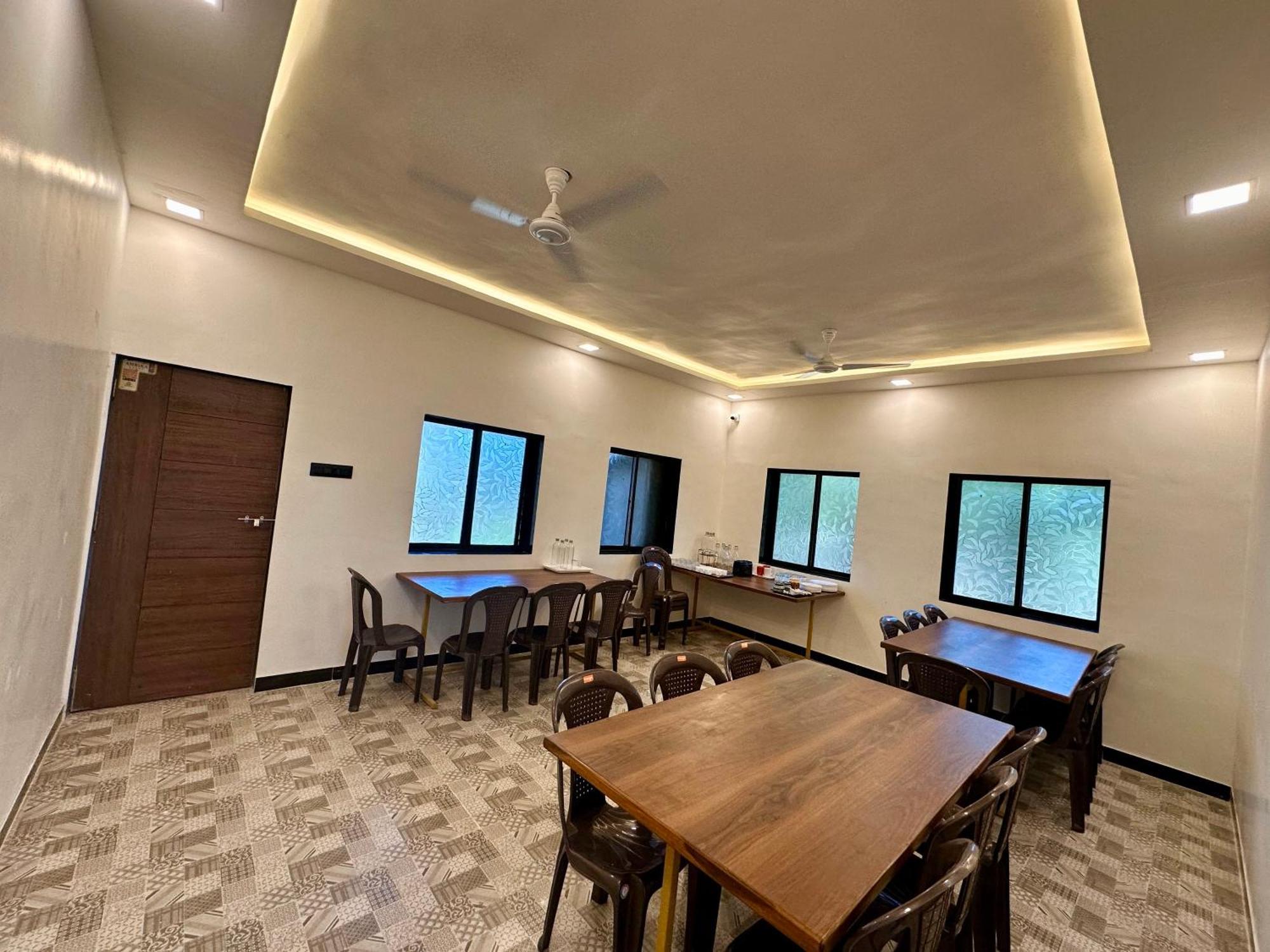 阿里巴格 Sapphire Mansion酒店 外观 照片