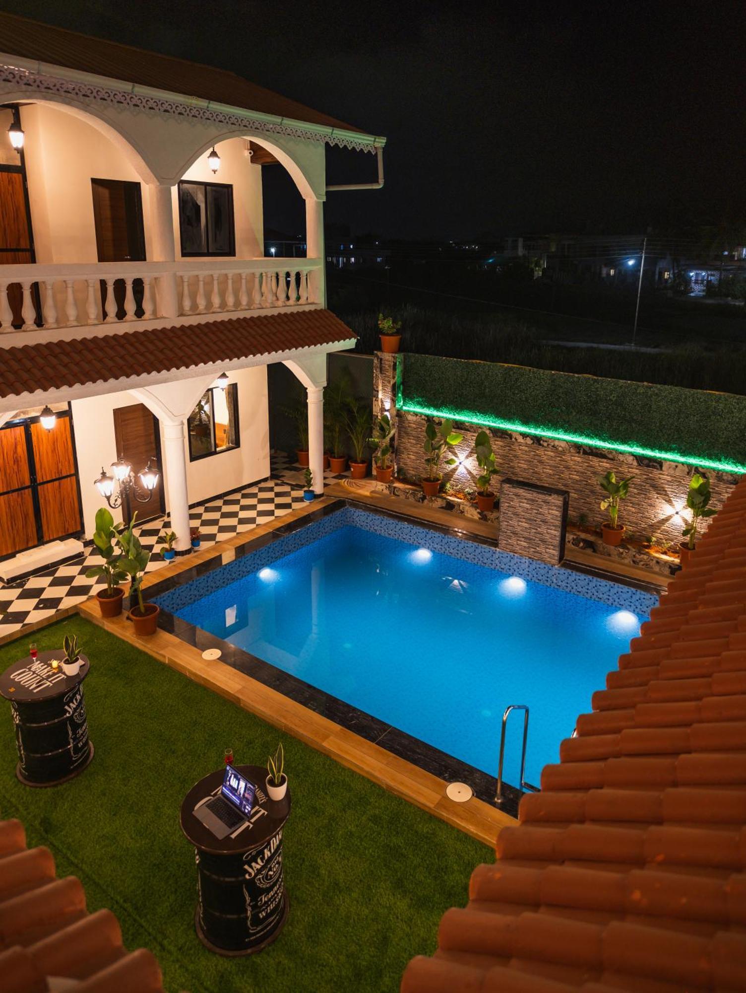 阿里巴格 Sapphire Mansion酒店 外观 照片